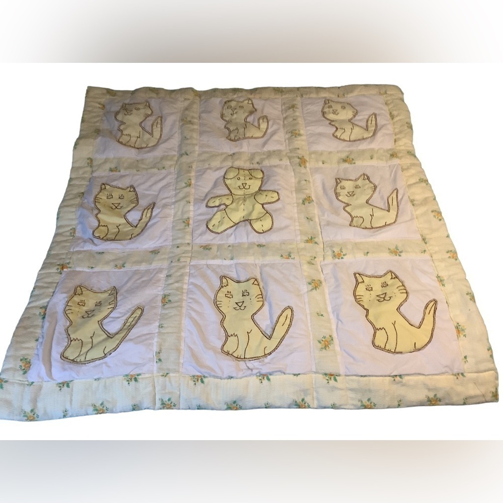 vintage handmade kitty baby blanket 40x38”